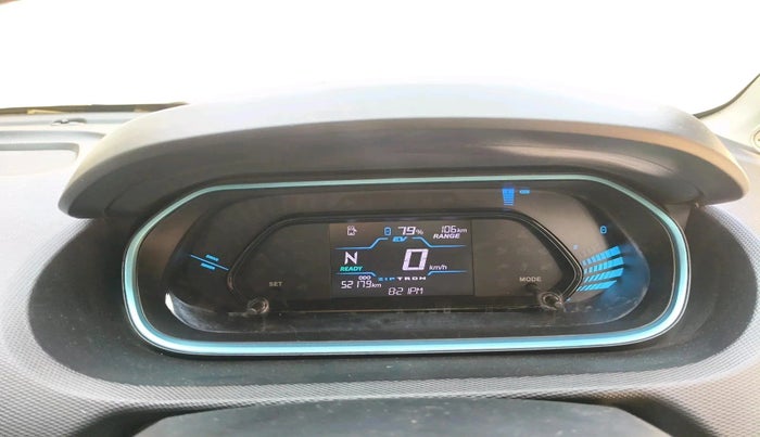 2023 Tata TIAGO EV XT LONG RANGE, Electric, Automatic, 52,179 km, interior