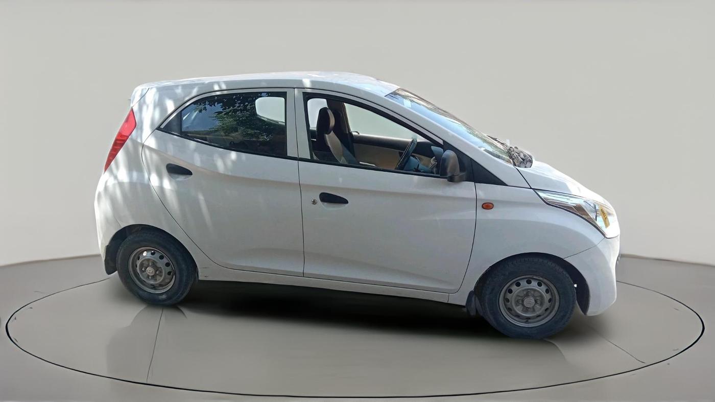 2015 Hyundai Eon ERA +, Petrol, Manual, 25,300 km, exterior
