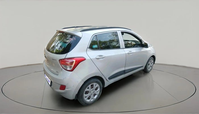2016 Hyundai Grand i10 SPORTZ 1.2 KAPPA VTVT, Petrol, Manual, 1,06,970 km, exterior