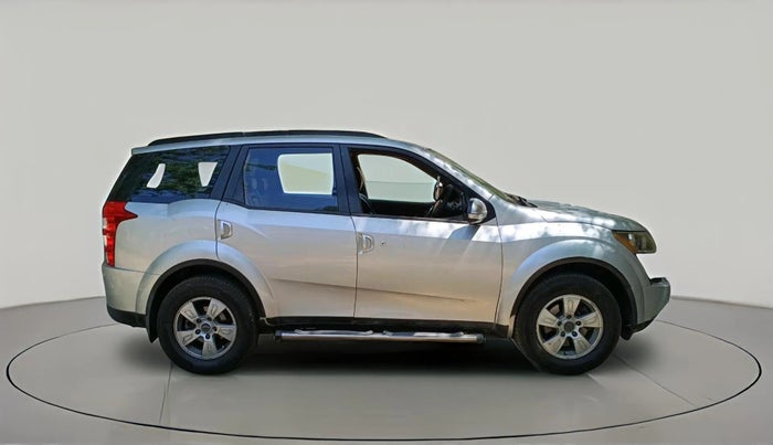 2015 Mahindra XUV500 W8, Diesel, Manual, 76,652 km, exterior