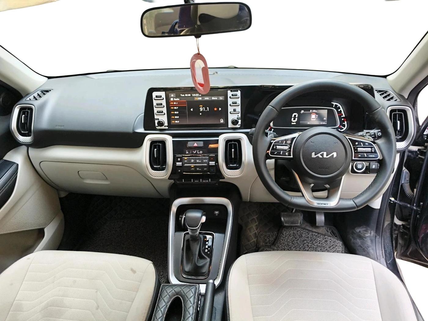 2023 KIA SONET HTX 1.0 DCT, Petrol, Automatic, 15,158 km, interior