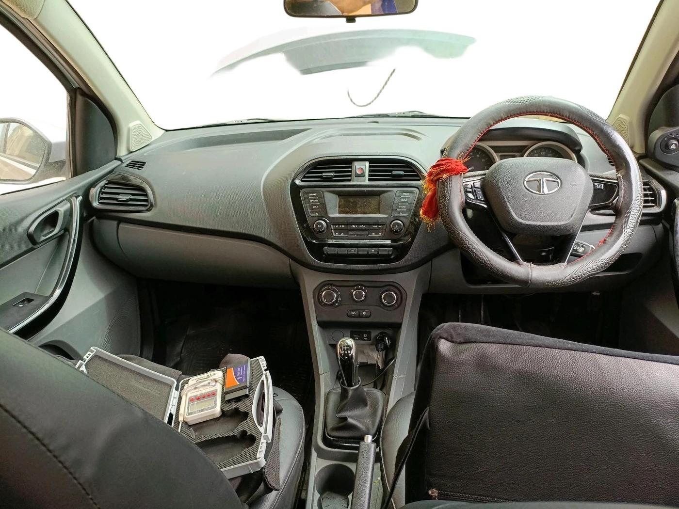 2017 Tata TIGOR XT PETROL, Petrol, Manual, 73,467 km, interior