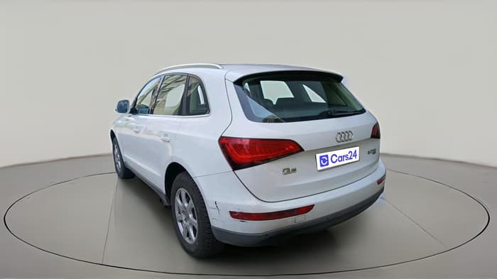 2014 Audi Q5 2.0 TDI quattro Premium, Diesel, Automatic, 1,50,659 km, exterior