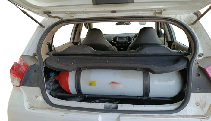 2018 Hyundai NEW SANTRO SPORTZ CNG, CNG, Manual, 78,402 km, exterior