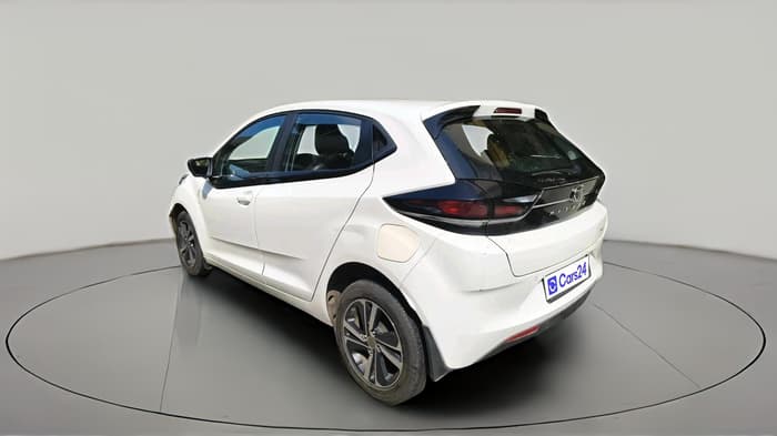 2023 Tata ALTROZ XZA, Petrol, Automatic, 50,648 km, exterior