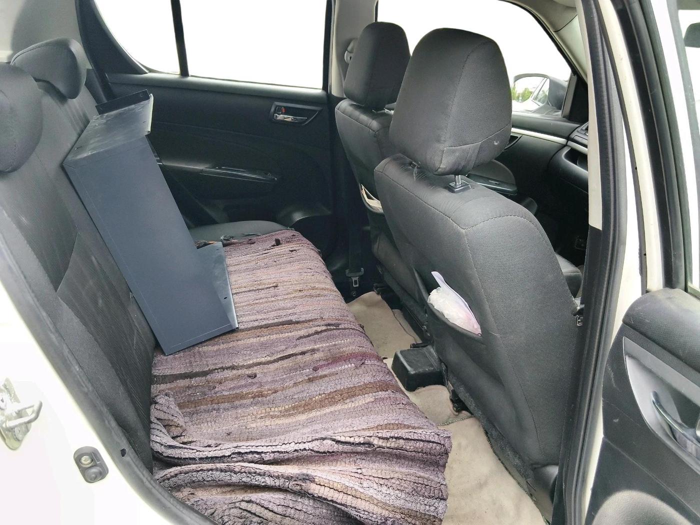 2012 Maruti Swift VDI, Diesel, Manual, 1,80,826 km, interior