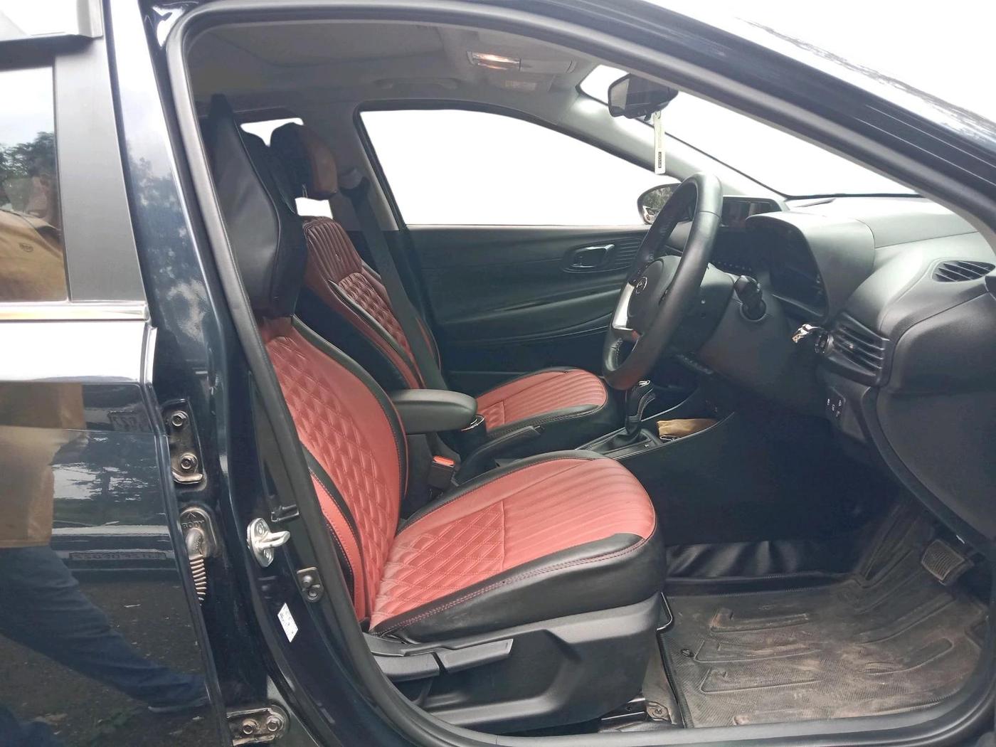 2023 Hyundai NEW I20 ASTA (O) 1.2 IVT, Petrol, Automatic, 14,300 km, interior