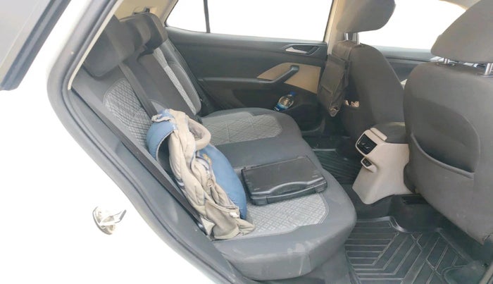 2022 Volkswagen TAIGUN HIGHLINE 1.0 TSI AT, Petrol, Automatic, 53,715 km, interior