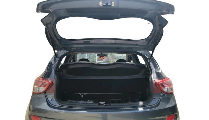 2016 Hyundai Grand i10 SPORTZ 1.2 KAPPA VTVT, Petrol, Manual, 42,649 km, exterior