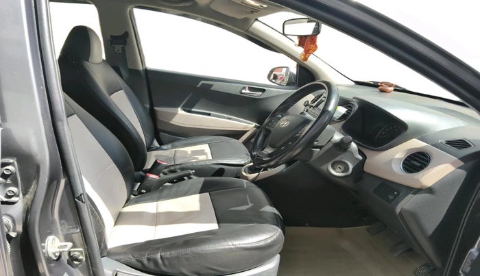 2016 Hyundai Grand i10 SPORTZ 1.2 KAPPA VTVT, Petrol, Manual, 42,649 km, interior