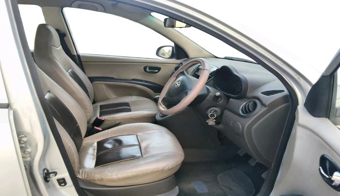 2012 Hyundai i10 MAGNA 1.2, Petrol, Manual, 1,05,184 km, interior