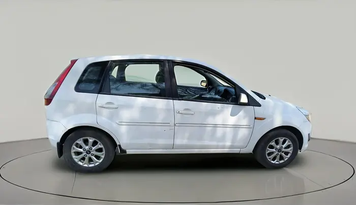 2013 Ford Figo TITANIUM 1.2 PETROL, Petrol, Manual, 88,153 km, exterior