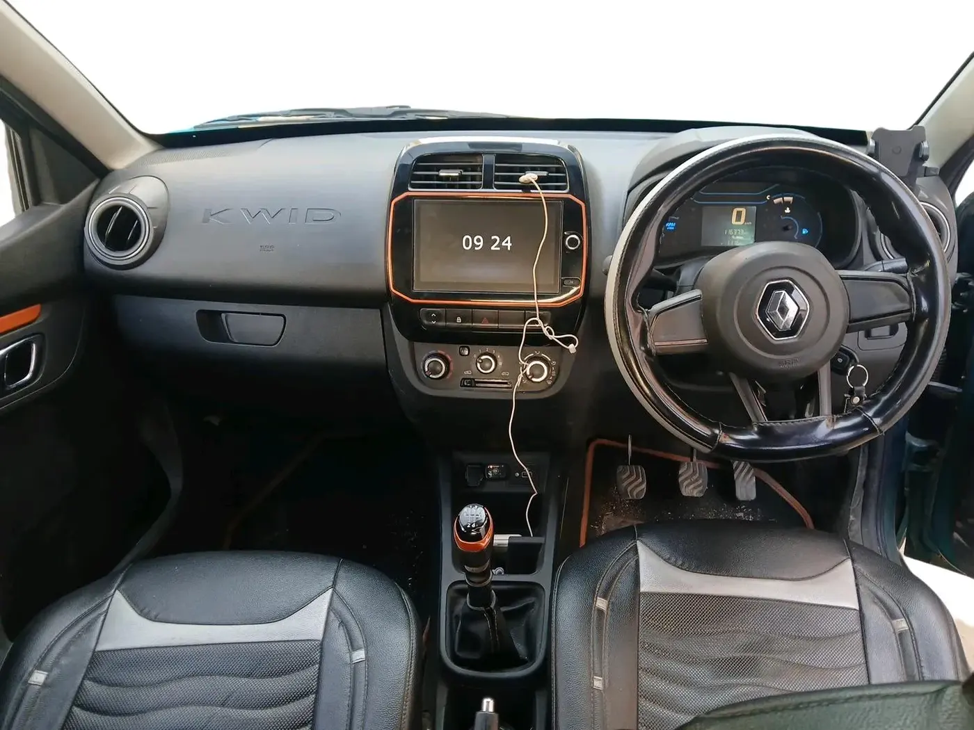 2019 Renault Kwid CLIMBER 1.0 (O), CNG, Manual, 1,16,373 km, interior