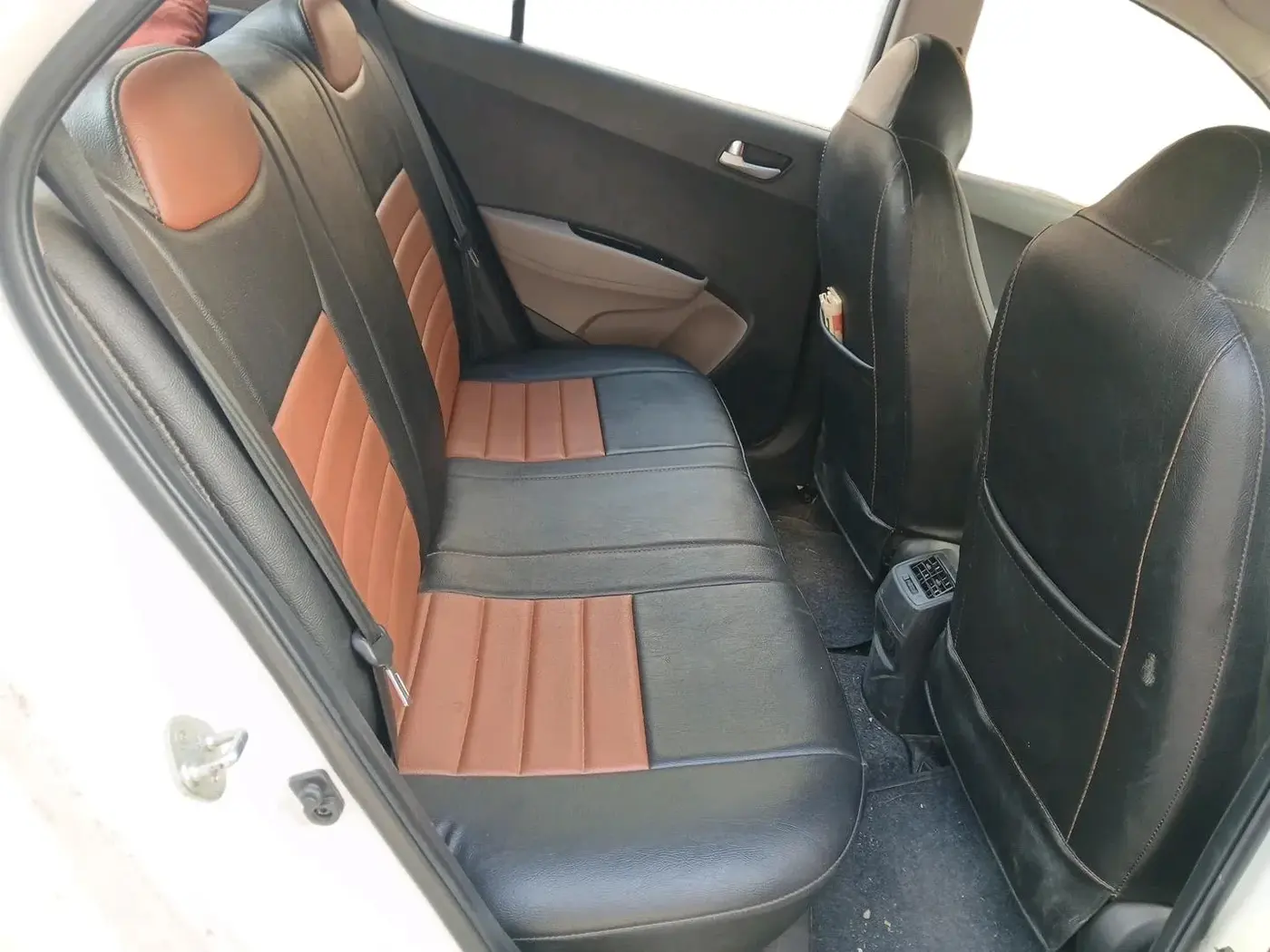 2018 Hyundai Grand i10 SPORTZ 1.2 KAPPA VTVT, Petrol, Manual, 27,650 km, interior
