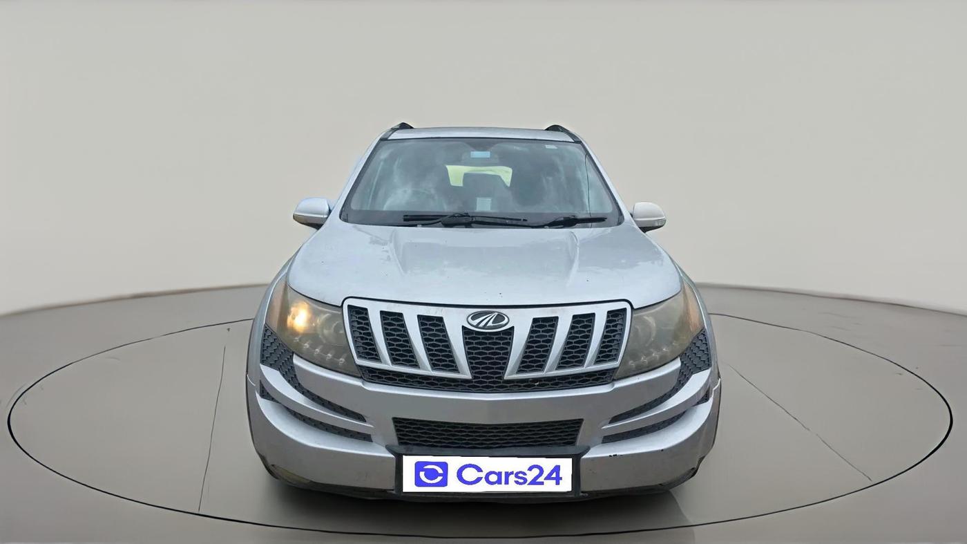 2013 Mahindra XUV500 W8, Diesel, Manual, 1,95,953 km, exterior