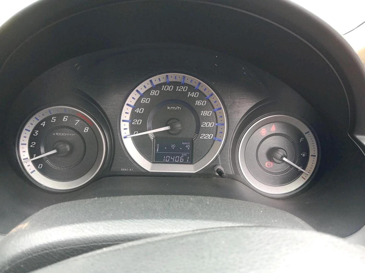 2013 Honda City 1.5L I-VTEC V MT, Petrol, Manual, 1,04,061 km, interior