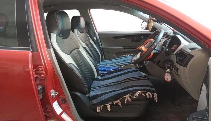 2016 Mahindra Kuv100 K6 D 6 STR, Diesel, Manual, 59,008 km, interior