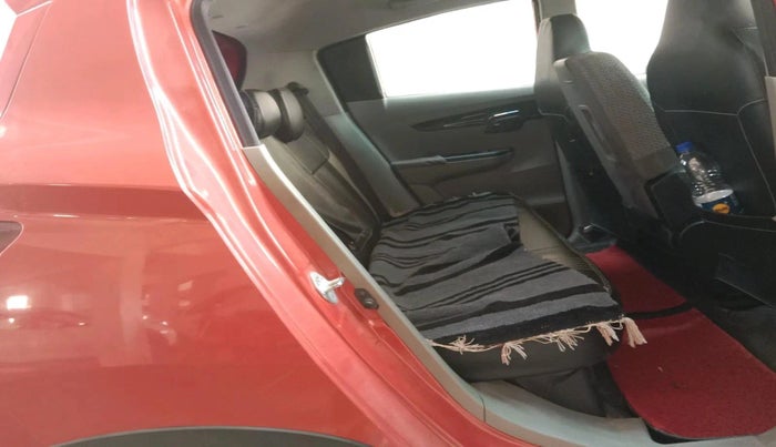 2016 Mahindra Kuv100 K6 D 6 STR, Diesel, Manual, 59,008 km, interior