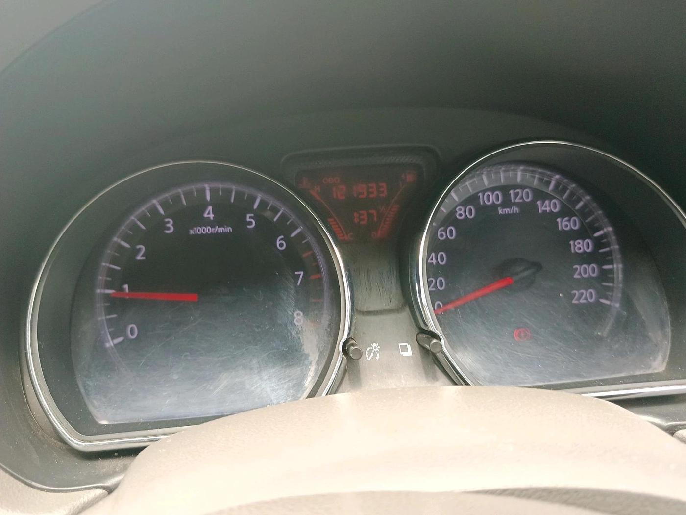 2012 Nissan Sunny XV PETROL, Petrol, Manual, 1,21,933 km, interior