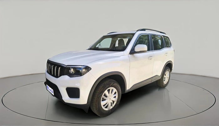 2025 Mahindra SCORPIO-N Z4 PETROL MT 7 STR (E), Petrol, Manual, 8,097 km, exterior
