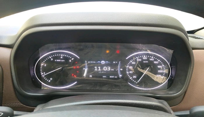 2025 Mahindra SCORPIO-N Z4 PETROL MT 7 STR (E), Petrol, Manual, 8,097 km, interior