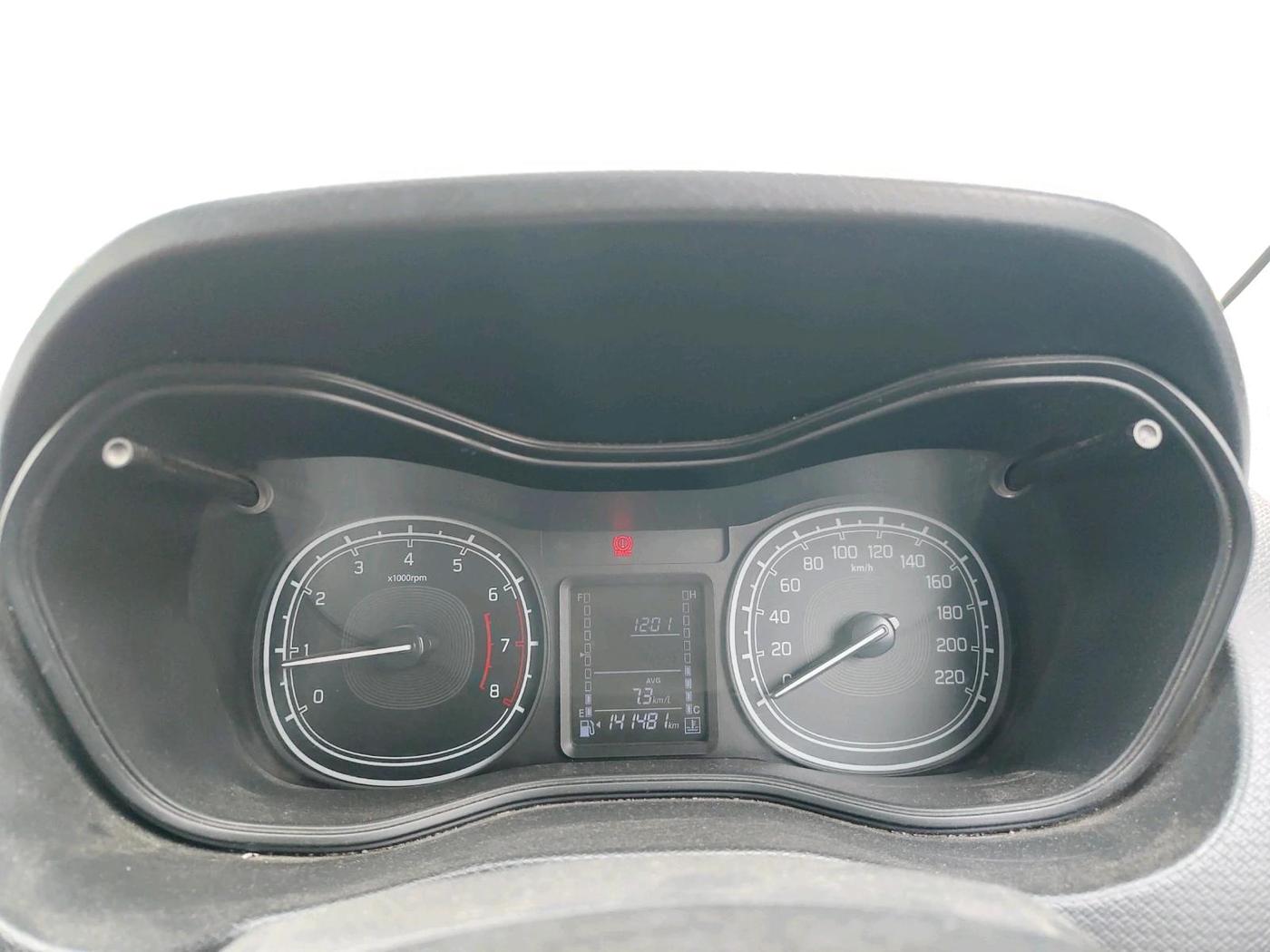 2021 Maruti Vitara Brezza LXI, CNG, Manual, 1,41,481 km, interior