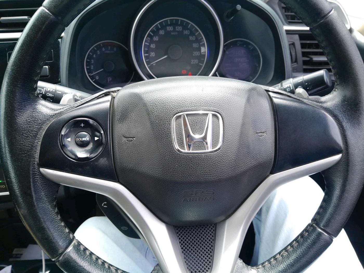 2017 Honda Jazz 1.2L I-VTEC V AT, CNG, Automatic, 1,34,489 km, interior
