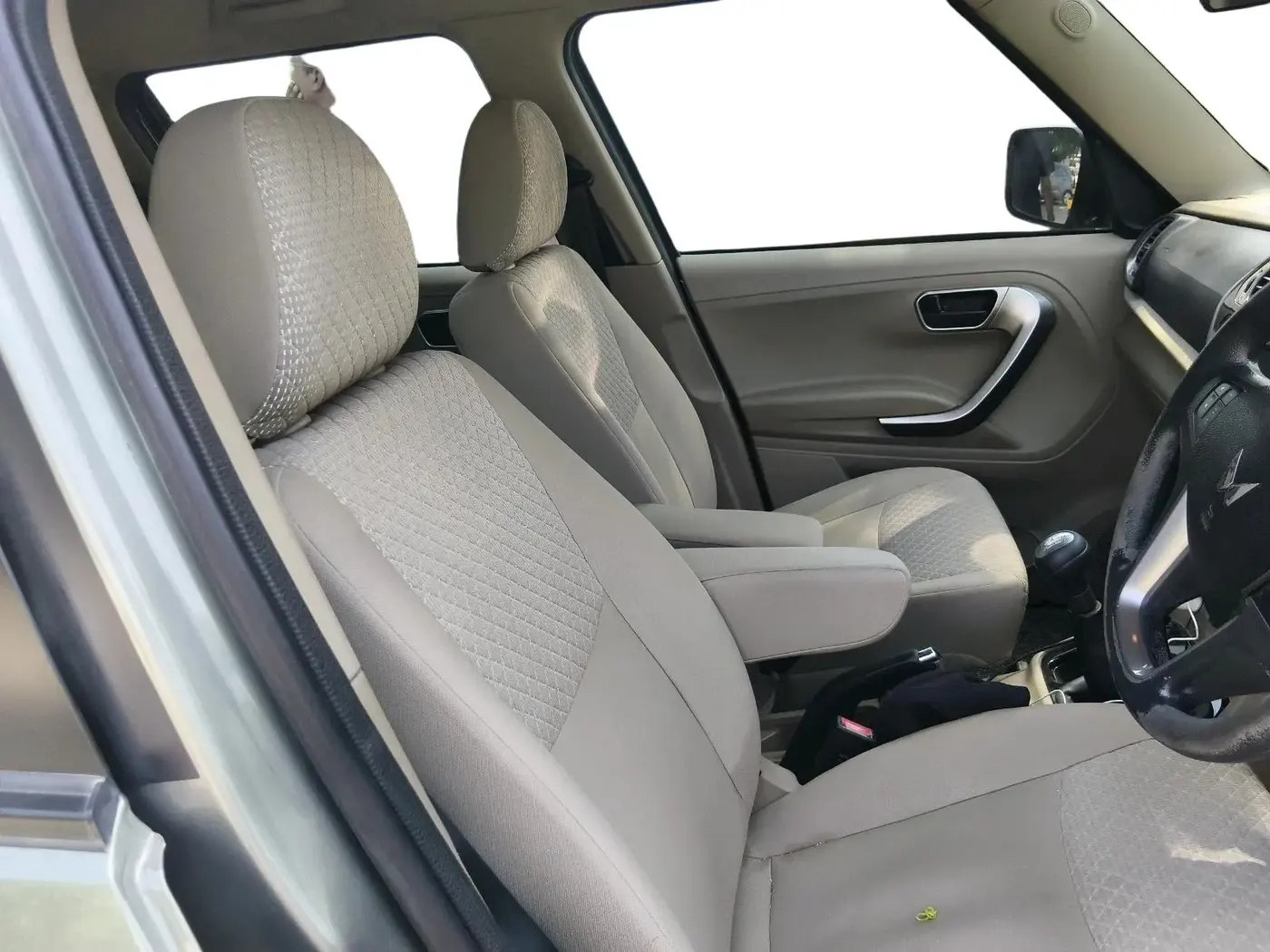 2023 Mahindra BOLERO NEO N10 R, Diesel, Manual, 86,860 km, interior