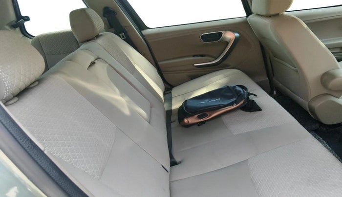 2023 Mahindra BOLERO NEO N10 R, Diesel, Manual, 86,860 km, interior