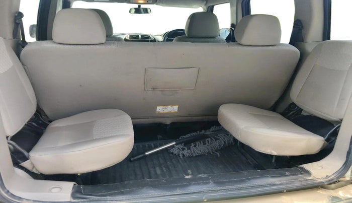 2023 Mahindra BOLERO NEO N10 R, Diesel, Manual, 86,860 km, interior