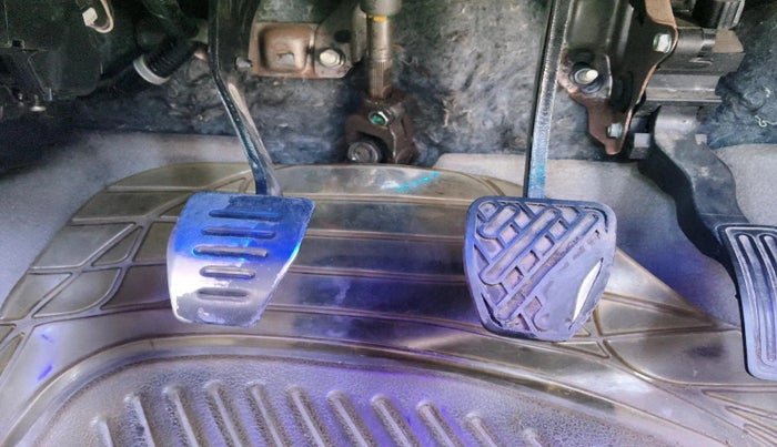 2016 Nissan Sunny XV DIESEL, Diesel, Manual, 99,523 km, interior