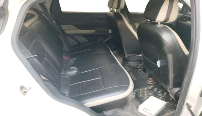 2022 Tata PUNCH ADVENTURE MT, Petrol, Manual, 34,833 km, interior