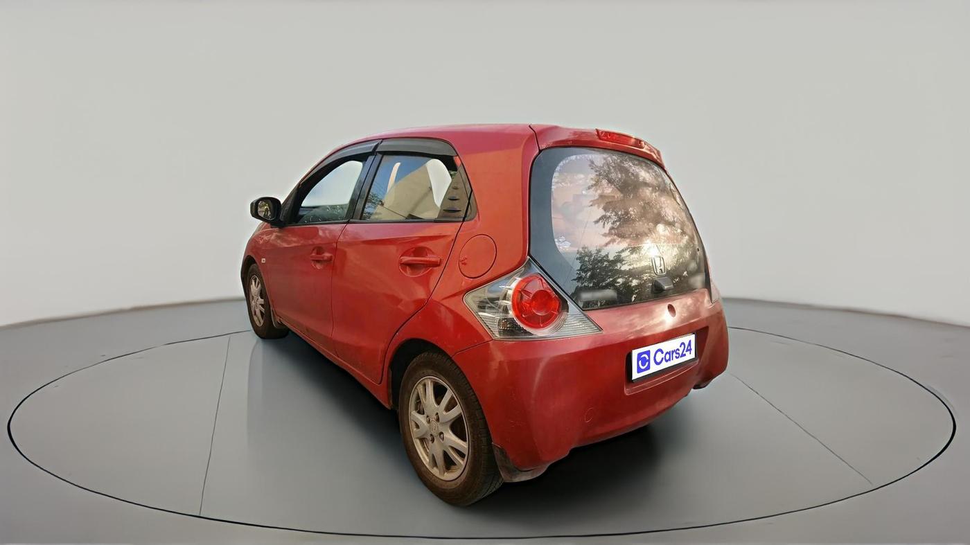 2012 Honda Brio V MT, CNG, Manual, 1,23,458 km, exterior