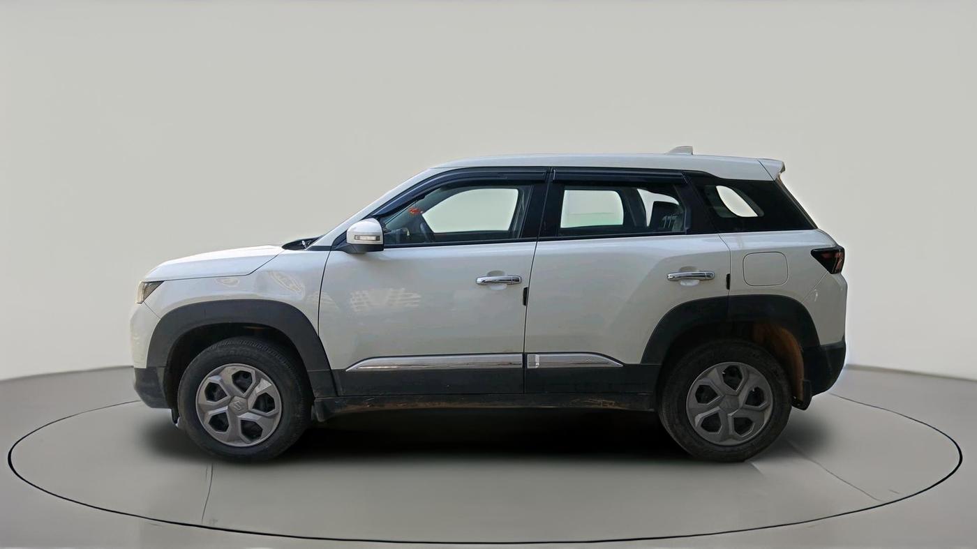 2024 Maruti BREZZA LXI S- CNG, CNG, Manual, 31,973 km, exterior