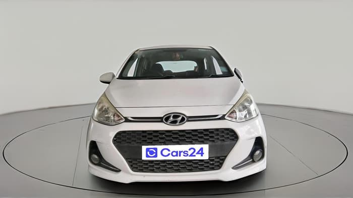 2017 Hyundai Grand i10 SPORTZ 1.2 KAPPA VTVT, CNG, Manual, 1,17,469 km, exterior