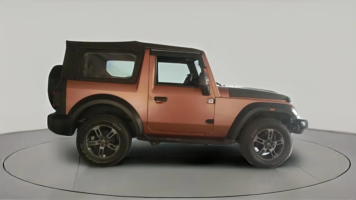2020 Mahindra Thar LX  P 4WD AT CONVERTIBLE, Petrol, Automatic, 31,801 km, exterior