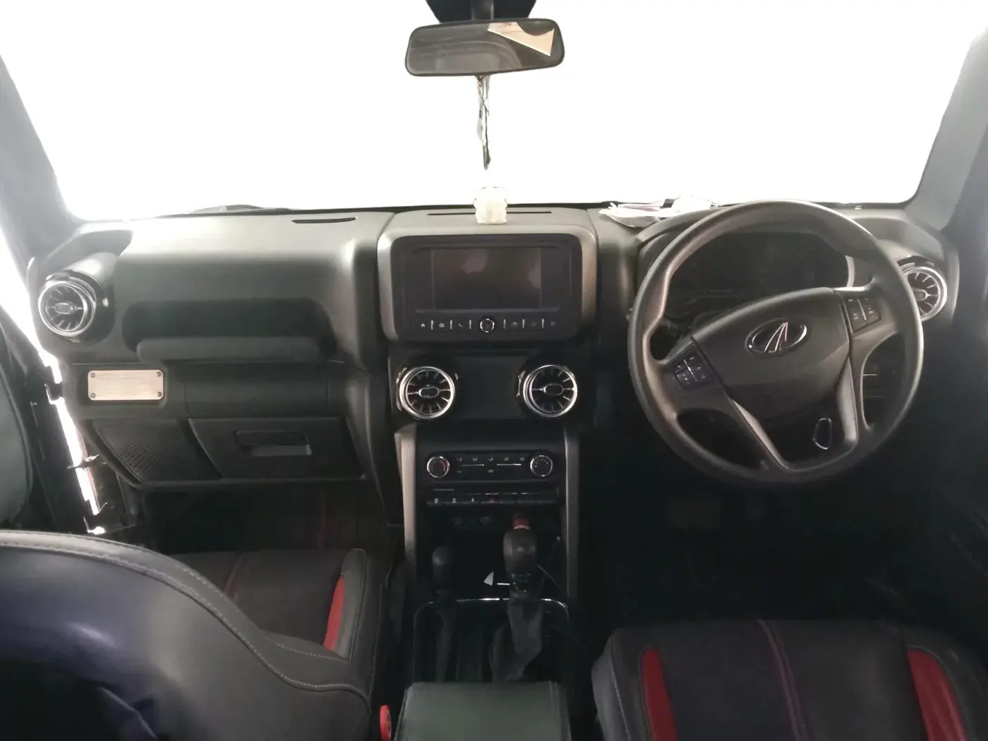 2020 Mahindra Thar LX  P 4WD AT CONVERTIBLE, Petrol, Automatic, 31,801 km, interior