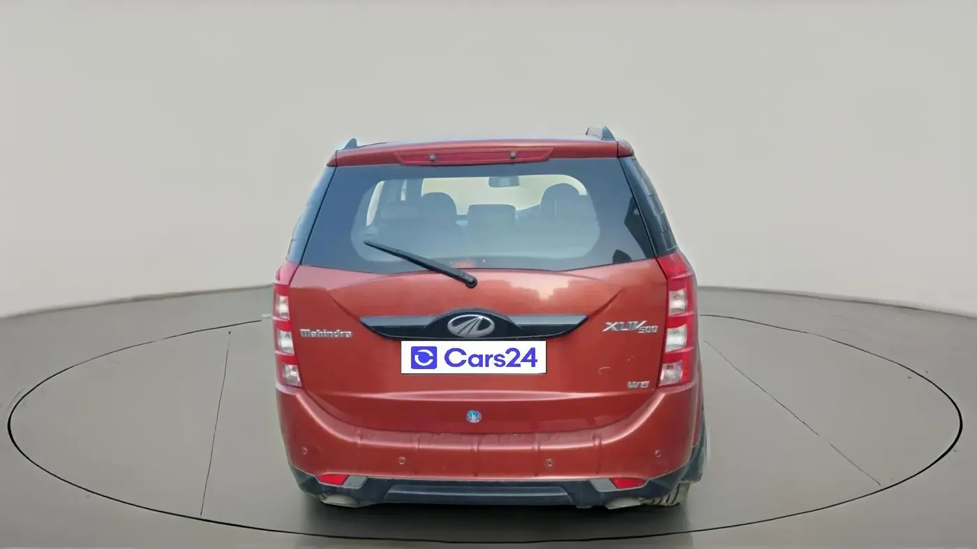 2016 Mahindra XUV500 W6, Diesel, Manual, 1,06,580 km, exterior