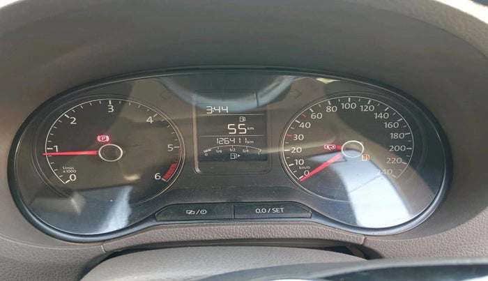 2015 Volkswagen Vento HIGHLINE DIESEL 1.5, Diesel, Manual, 1,26,411 km, interior