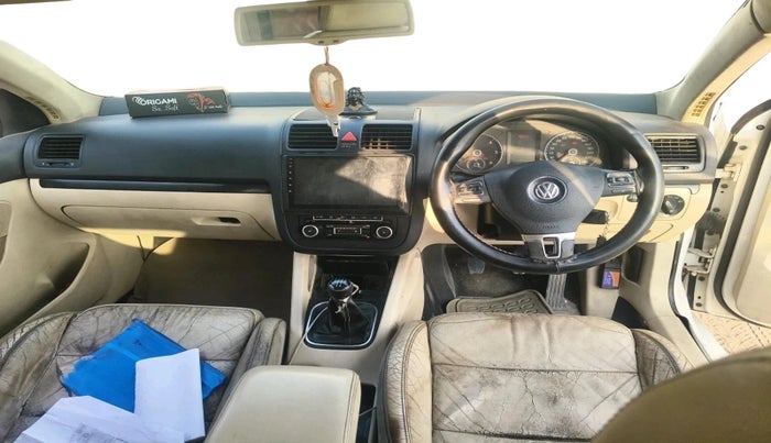 2011 Volkswagen Jetta COMFORTLINE 2.0L TDI, Diesel, Manual, 1,65,545 km, interior