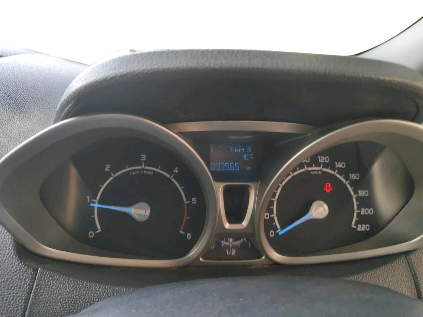 2013 Ford Ecosport TITANIUM 1.5L DIESEL, Diesel, Manual, 93,965 km, interior