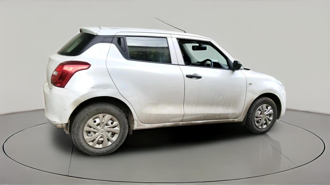 2020 Maruti Swift LXI, Petrol, Manual, 40,779 km, exterior