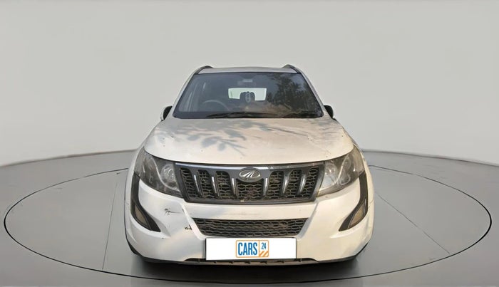 2017 Mahindra XUV500 W6, Diesel, Manual, 76,403 km, exterior