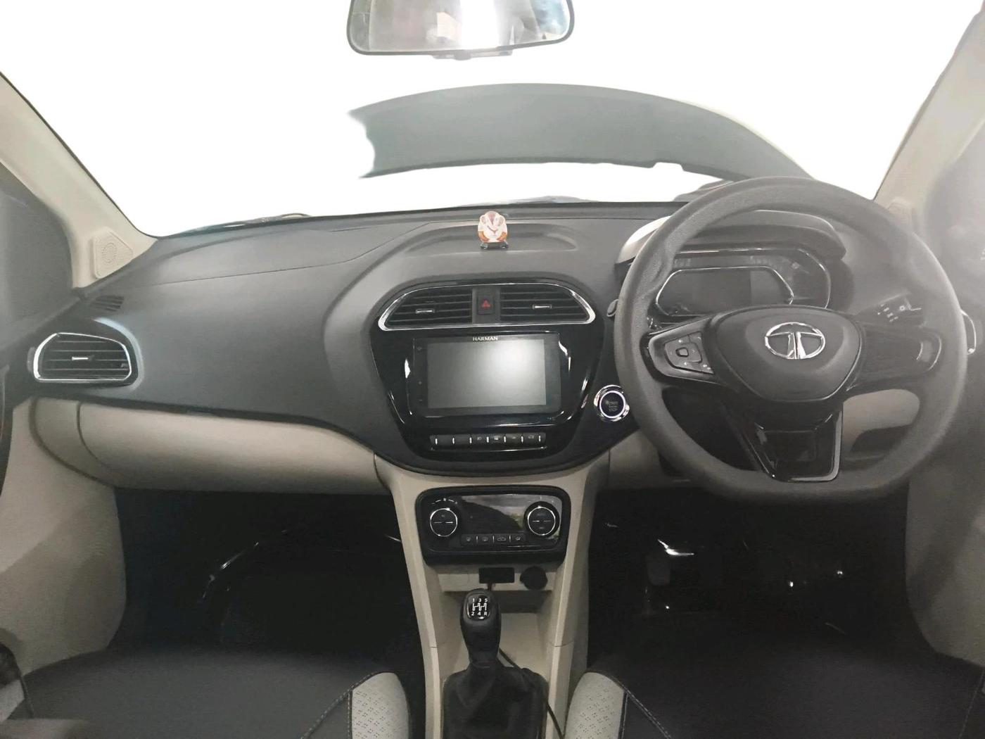 2022 Tata TIGOR XZ PLUS CNG, CNG, Manual, 84,542 km, interior