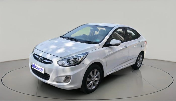 2011 Hyundai Verna FLUIDIC 1.6 VTVT SX, CNG, Manual, 1,31,709 km, exterior