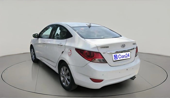2011 Hyundai Verna FLUIDIC 1.6 VTVT SX, CNG, Manual, 1,31,709 km, exterior