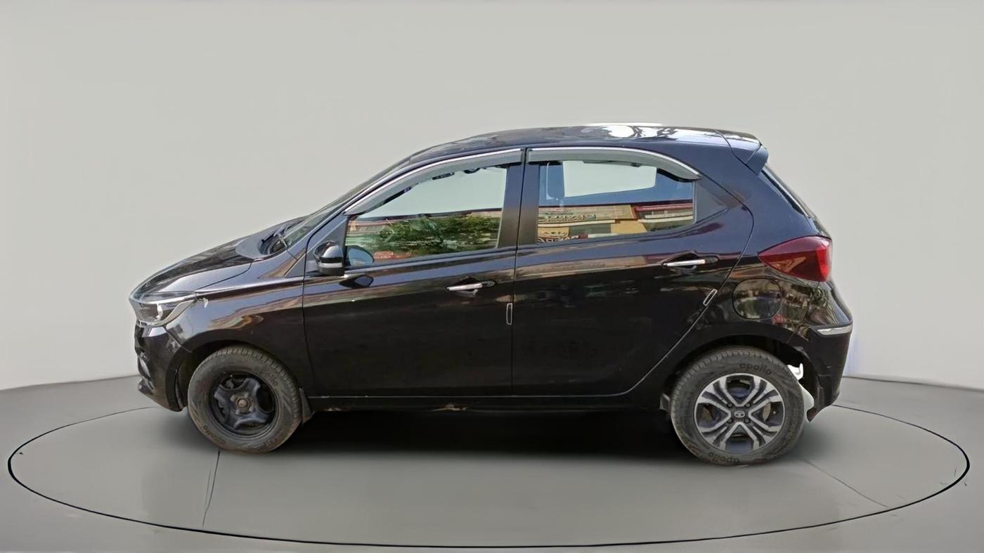 2022 Tata Tiago XZ PLUS CNG, CNG, Manual, 1,16,950 km, exterior