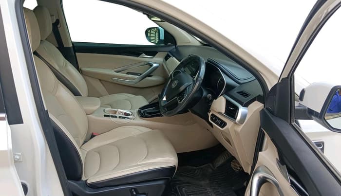 2022 MG HECTOR SMART 1.5 PETROL CVT, Petrol, Automatic, 52,355 km, interior