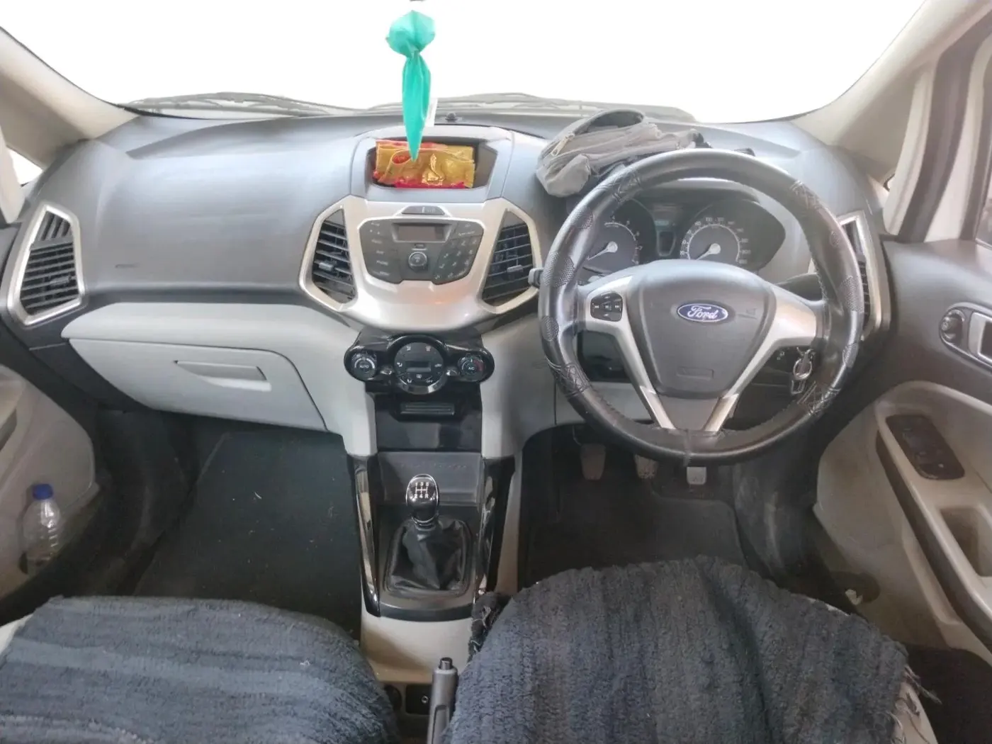 2015 Ford Ecosport TREND+ 1.0L ECOBOOST, Petrol, Manual, 99,668 km, interior