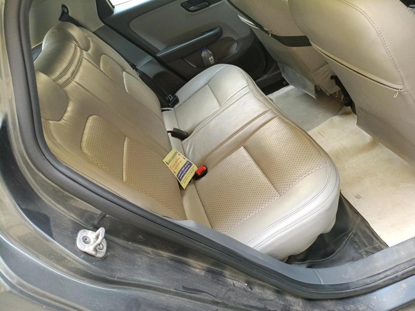 2020 Tata ALTROZ XT PETROL, Petrol, Manual, 47,575 km, interior